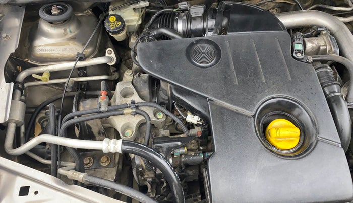 2015 Nissan Terrano XV D THP PREMIUM 110 PS, Diesel, Manual, 74,691 km, Engine View - Right