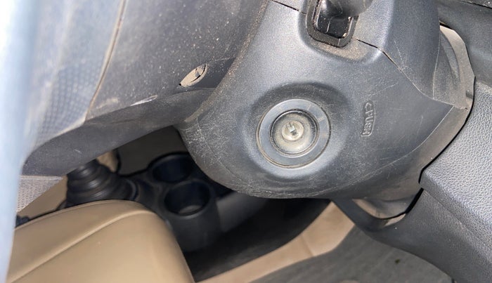 2015 Honda Amaze 1.2L I-VTEC S, Petrol, Manual, 35,930 km, Keyless Start/ Stop Button