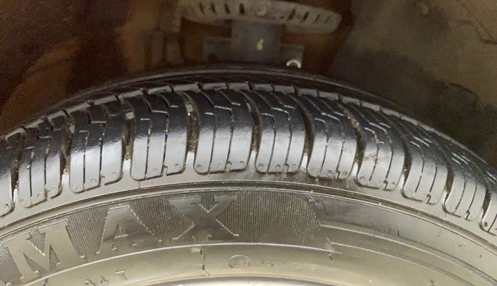 2014 Volkswagen Polo GT TSI AT, Petrol, Automatic, 71,060 km, Right Front Tyre Tread