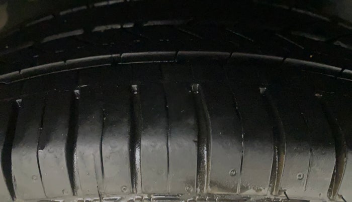 2014 Hyundai Grand i10 ASTA (O) 1.2 KAPPA VTVT, Petrol, Manual, 51,631 km, Left Rear Tyre Tread