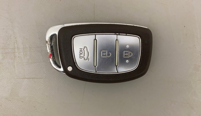 2014 Hyundai Grand i10 ASTA (O) 1.2 KAPPA VTVT, Petrol, Manual, 51,631 km, Key Close Up