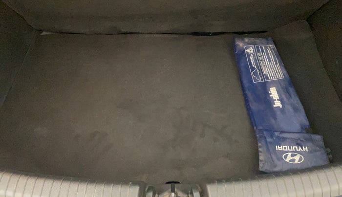 2014 Hyundai Grand i10 ASTA (O) 1.2 KAPPA VTVT, Petrol, Manual, 51,631 km, Boot Inside