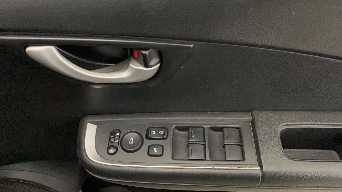 2018 Honda BR-V 1.5L I-VTEC V CVT, Petrol, Automatic, 63,785 km, Driver Side Door Panels Control