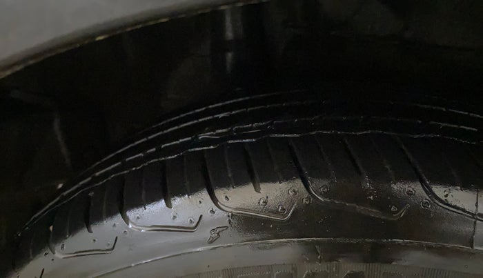 2018 Honda BR-V 1.5L I-VTEC V CVT, Petrol, Automatic, 63,768 km, Right Rear Tyre Tread