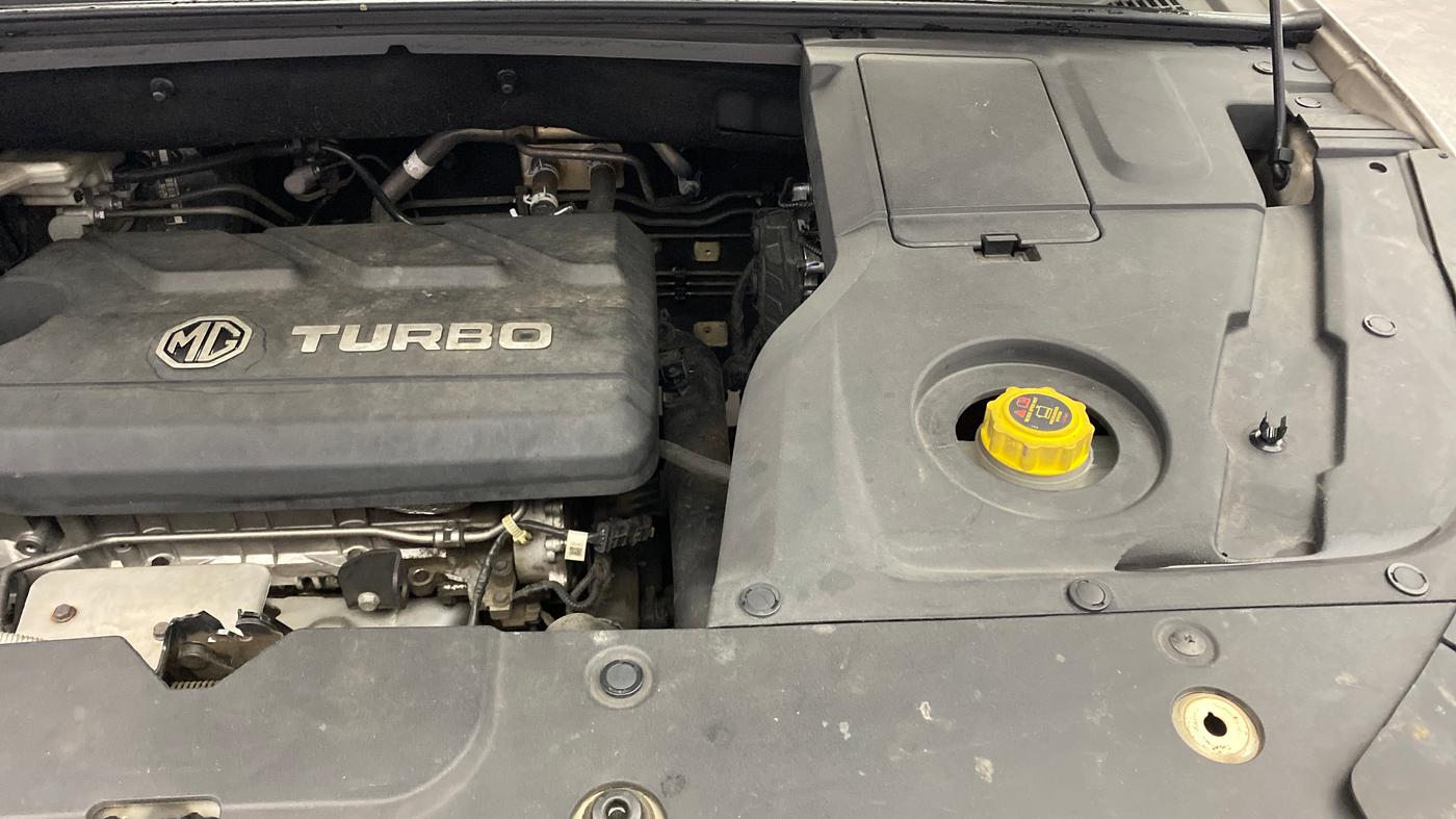 2022 MG HECTOR PLUS SHARP 1.5 PETROL TURBO HYBRID MT 6-STR, Petrol, Manual, 91,014 km, Engine View - Left