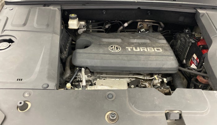 2022 MG HECTOR PLUS SHARP 1.5 PETROL TURBO HYBRID MT 6-STR, Petrol, Manual, 91,014 km, Engine View - Right