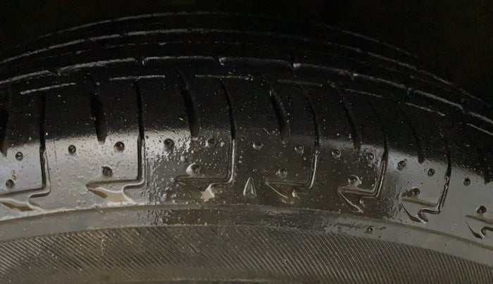 2022 Maruti Celerio VXI, Petrol, Manual, 28,036 km, Right Front Tyre Tread