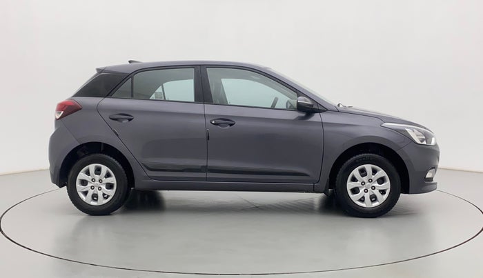 2017 Hyundai Elite i20 SPORTZ 1.2, CNG, Manual, 32,895 km, Right Side View
