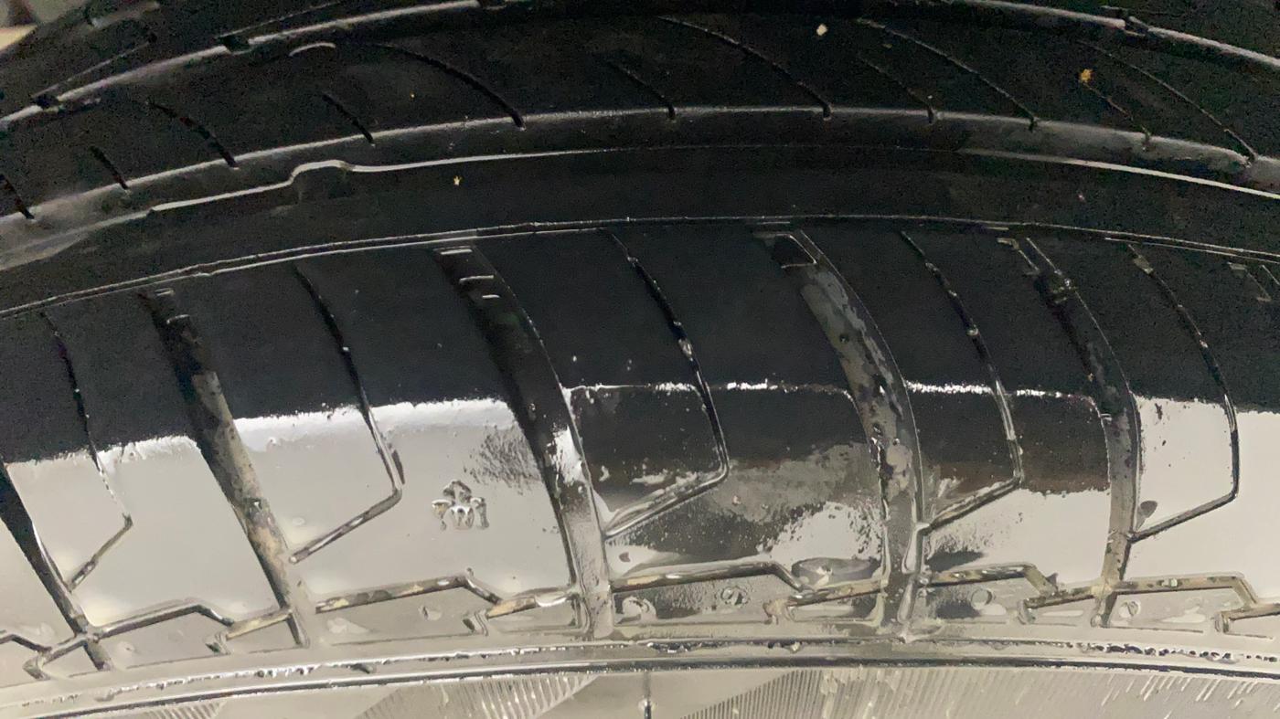 2023 Maruti Swift VXI CNG, CNG, Manual, 14,177 km, Left Rear Tyre Tread