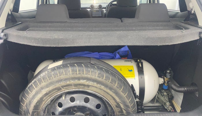 2023 Maruti Swift VXI CNG, CNG, Manual, 14,107 km, Boot Inside