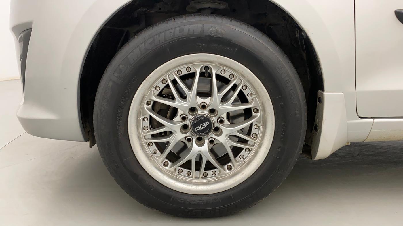 2012 Maruti Ertiga VDI, Diesel, Manual, 1,45,448 km, Left Front Wheel