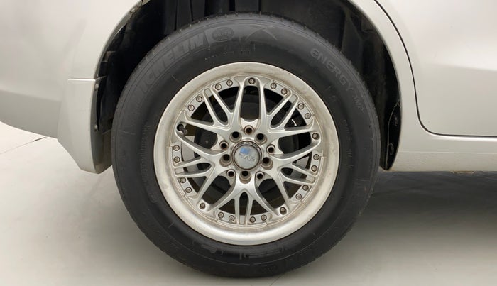 2012 Maruti Ertiga VDI, Diesel, Manual, 1,45,448 km, Right Rear Wheel