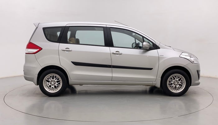 2012 Maruti Ertiga VDI, Diesel, Manual, 1,45,448 km, Right Side View