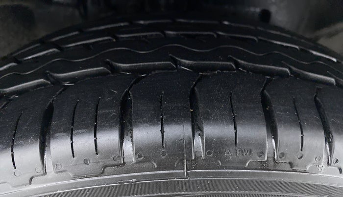 2020 Ford Ecosport 1.5TITANIUM TDCI, Diesel, Manual, 73,659 km, Right Front Tyre Tread