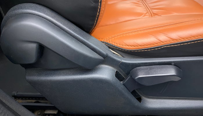 2020 Ford Ecosport 1.5TITANIUM TDCI, Diesel, Manual, 73,659 km, Driver Side Adjustment Panel