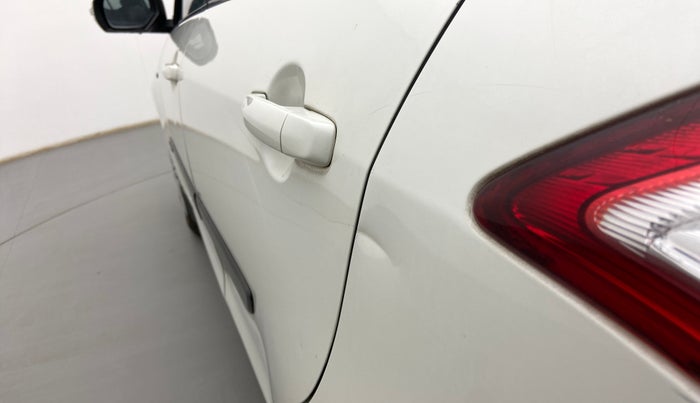 2017 Maruti Swift VXI, Petrol, Manual, 77,490 km, Left quarter panel - Slightly dented