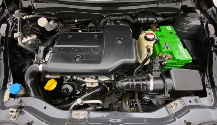 2017 Maruti Swift VDI, Diesel, Manual, 68,969 km, Open Bonet