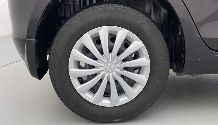 2017 Maruti Swift VDI, Diesel, Manual, 68,969 km, Right Rear Wheel