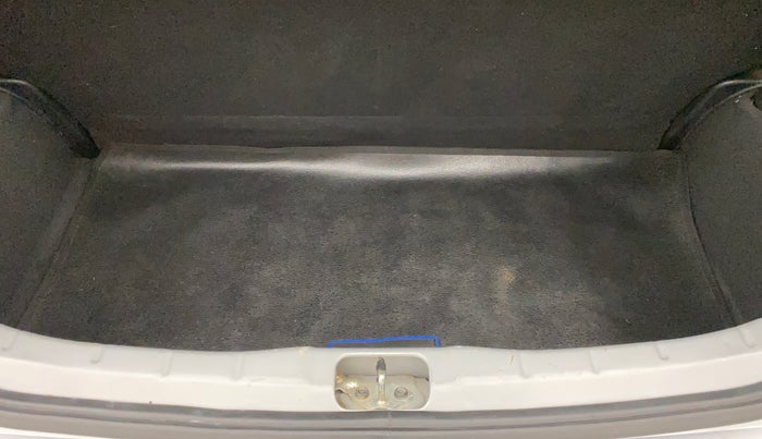 2018 Hyundai NEW SANTRO ASTA MT, Petrol, Manual, 36,797 km, Boot Inside