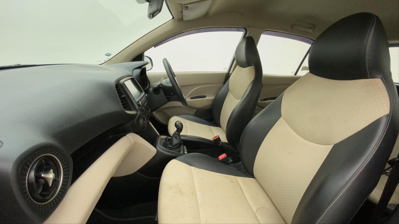 2018 Hyundai NEW SANTRO ASTA MT, Petrol, Manual, 36,797 km, Right Side Front Door Cabin