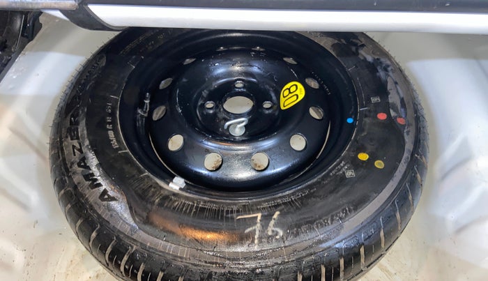 2024 Maruti Dzire ZXI CNG, CNG, Manual, 56,564 km, Spare Tyre