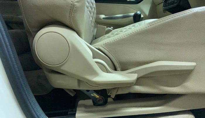 2024 Maruti Dzire ZXI CNG, CNG, Manual, 56,564 km, Driver Side Adjustment Panel