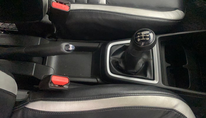 2020 Maruti Swift ZXI PLUS, Petrol, Manual, 33,325 km, Gear Lever