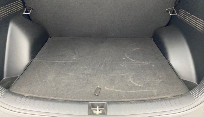 2021 KIA SELTOS HTE 1.5 PETROL, Petrol, Manual, 21,576 km, Boot Inside