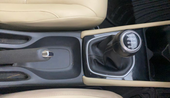 2021 Honda City 1.5L I-VTEC ZX, Petrol, Manual, 37,772 km, Gear Lever