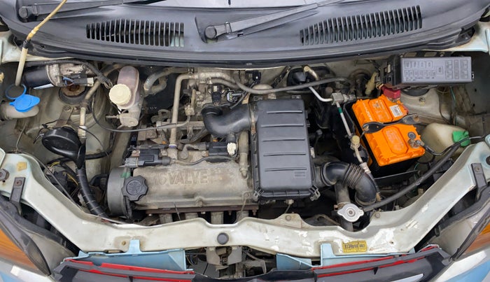 2009 Maruti Wagon R LXI, Petrol, Manual, 69,146 km, Engine Bonet View