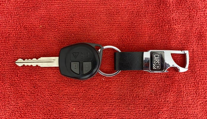 2021 Maruti Swift VXI, Petrol, Manual, 22,063 km, Key Close Up