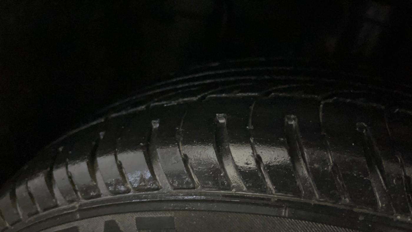 2017 Datsun Go Plus T, CNG, Manual, 70,909 km, Left Front Tyre Tread
