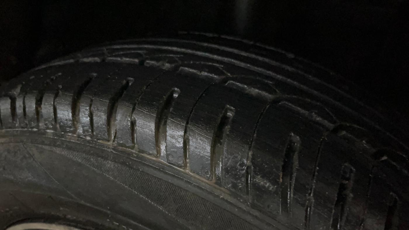 2017 Datsun Go Plus T, CNG, Manual, 70,909 km, Right Front Tyre Tread