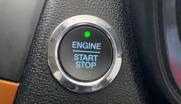 2020 Ford Ecosport TITANIUM 1.5L SPORTS(SUNROOF) DIESEL, Diesel, Manual, 1,26,599 km, Keyless Start/ Stop Button