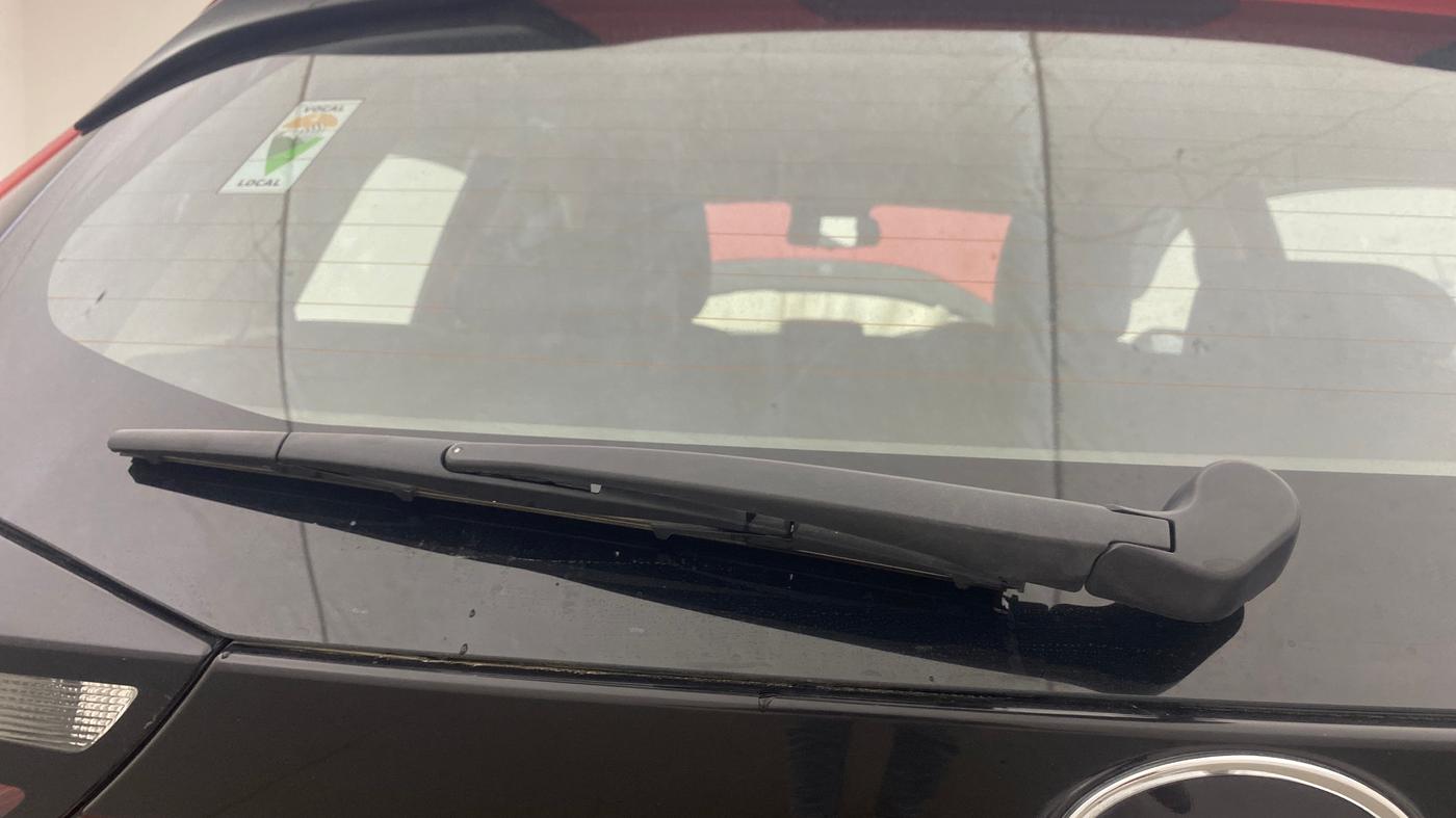 2023 Tata ALTROZ XZ PETROL, Petrol, Manual, 10,186 km, Rear Wiper