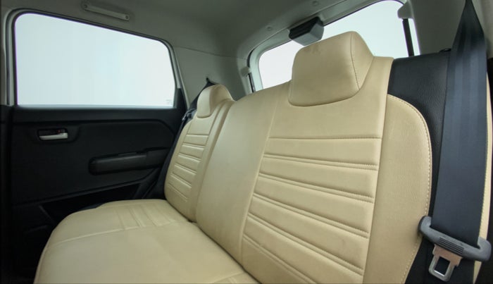 2020 Maruti New Wagon-R VXI 1.0, Petrol, Manual, 30,500 km, Right Side Rear Door Cabin