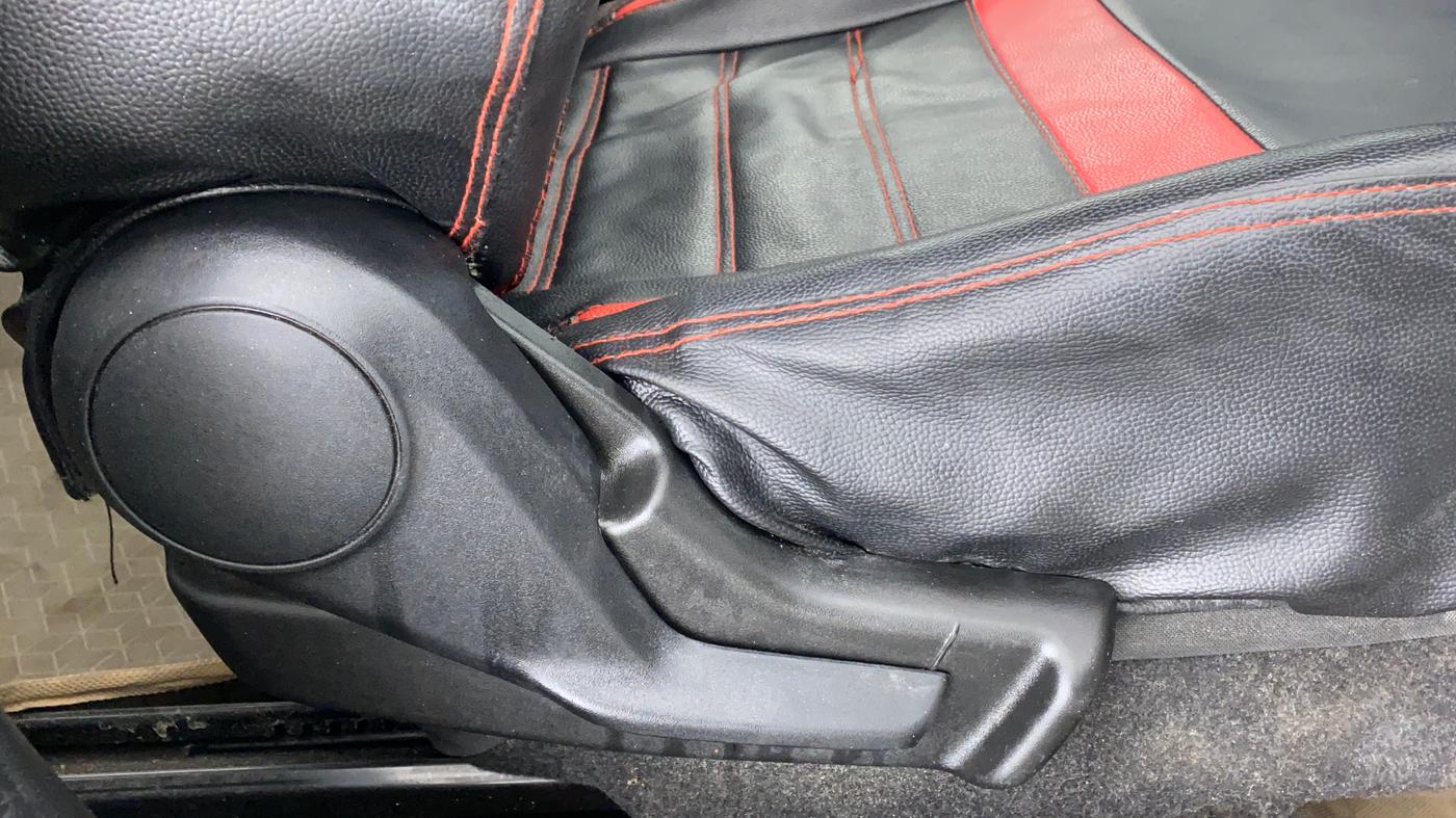 2019 Maruti Swift LXI, Petrol, Manual, 21,693 km, Driver Side Adjustment Panel