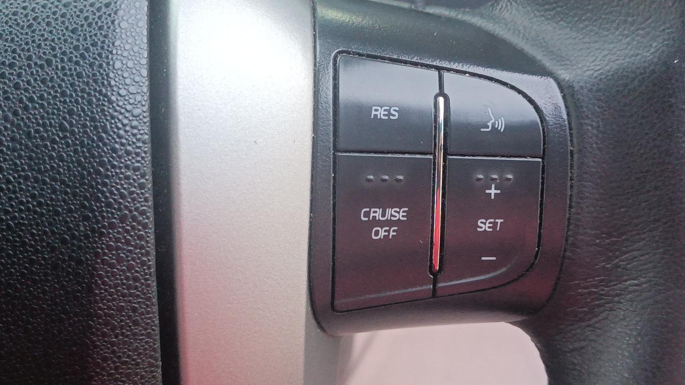 2015 Mahindra XUV500 W10, Diesel, Manual, 69,066 km, Adaptive Cruise Control