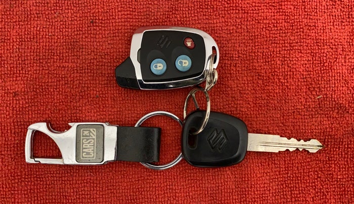 2012 Maruti Wagon R 1.0 LXI CNG, CNG, Manual, 54,795 km, Key Close Up