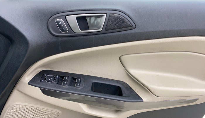 2020 Ford Ecosport TITANIUM + 1.5L PETROL AT, Petrol, Automatic, 44,671 km, Driver Side Door Panels Control
