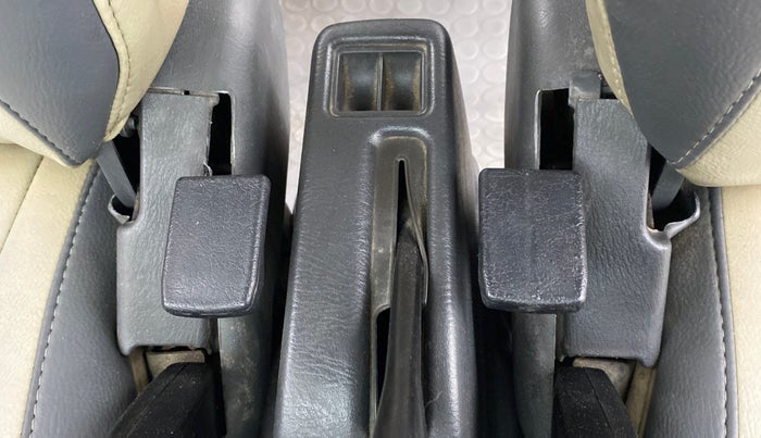 2011 Maruti Eeco 7 STR, Petrol, Manual, 20,255 km, Driver Side Adjustment Panel