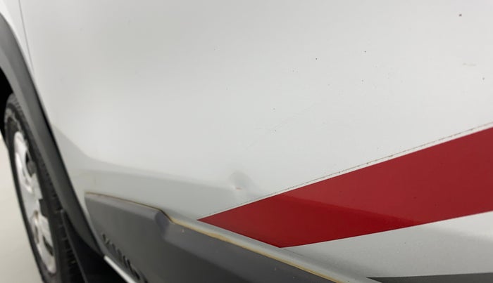 2015 Renault Kwid RXT 0.8, Petrol, Manual, 88,900 km, Front passenger door - Slightly dented