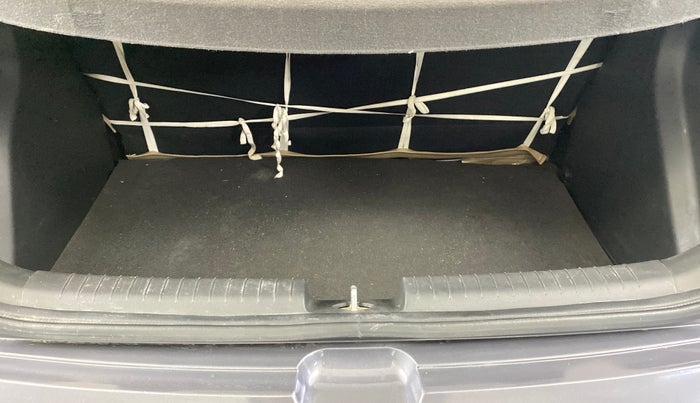 2016 Hyundai Elite i20 MAGNA 1.2, Petrol, Manual, 78,056 km, Boot Inside