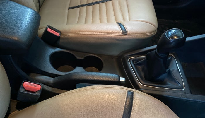 2016 Hyundai Elite i20 MAGNA 1.2, Petrol, Manual, 78,056 km, Gear Lever