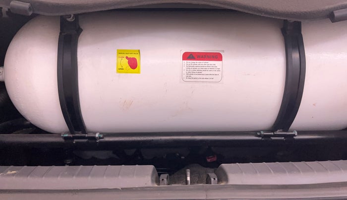 2023 Hyundai GRAND I10 NIOS SPORTZ 1.2 KAPPA VTVT CNG, CNG, Manual, 42,137 km, Boot Inside