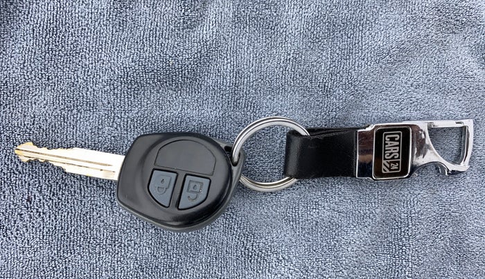 2020 Maruti Alto VXI, Petrol, Manual, 37,480 km, Key Close Up