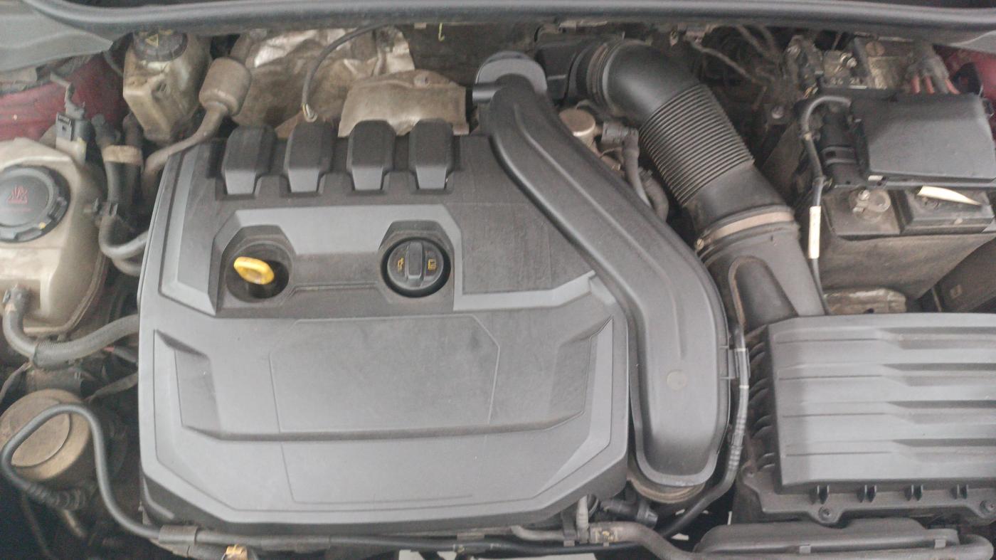2021 Skoda KUSHAQ STYLE 1.5L TSI MT, Petrol, Manual, 94,768 km, Engine View