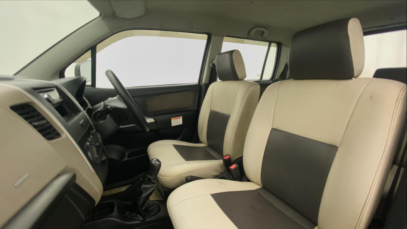 2015 Maruti Wagon R 1.0 LXI CNG, CNG, Manual, 60,474 km, Right Side Front Door Cabin