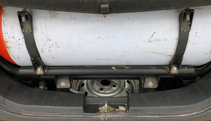 2015 Maruti Wagon R 1.0 LXI CNG, CNG, Manual, 60,474 km, Boot Inside