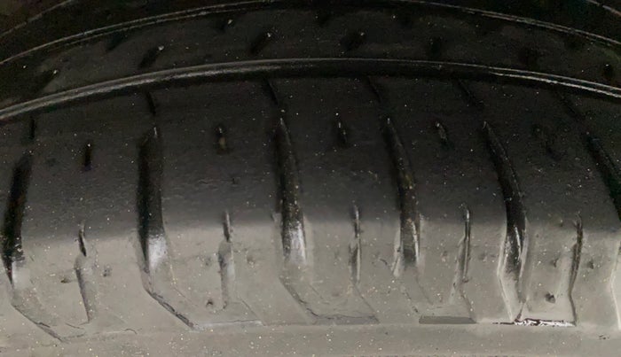 2022 Hyundai Verna SX (O)1.5 MPi, Petrol, Manual, 41,963 km, Left Rear Tyre Tread